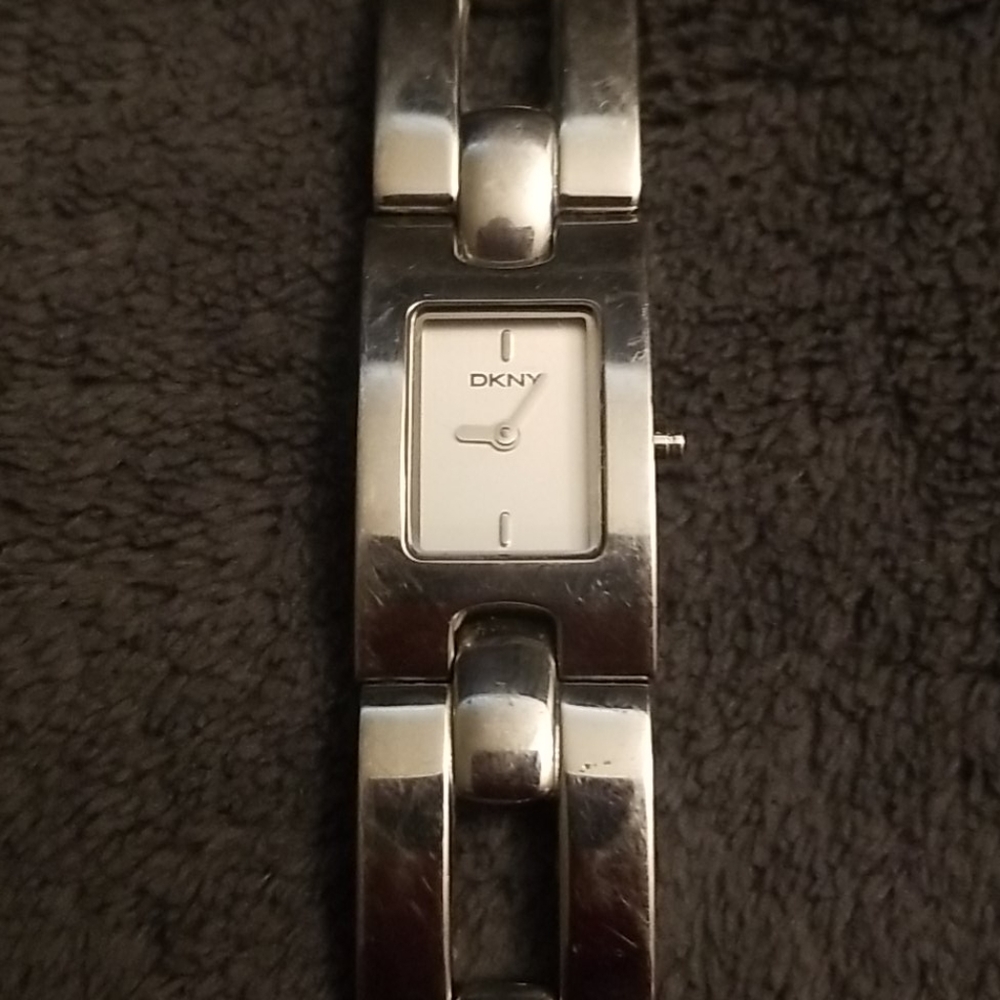 Dkny watch